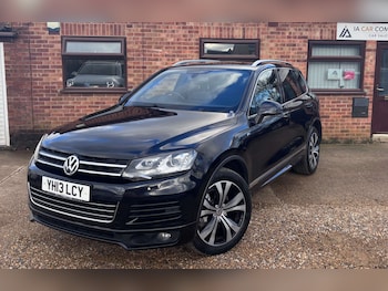 Used Volkswagen Touareg 2013 for sale - 77285510: Photo