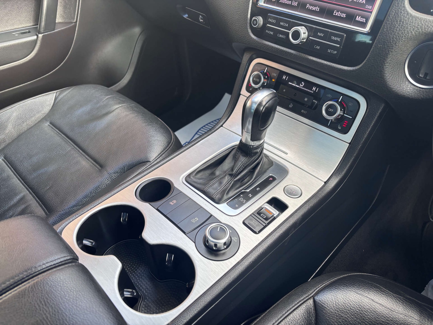 Used Volkswagen Touareg 2013 for sale - 77285510: Photo 44