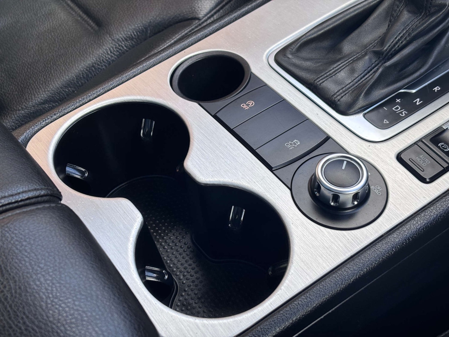 Used Volkswagen Touareg 2013 for sale - 77285510: Photo 47