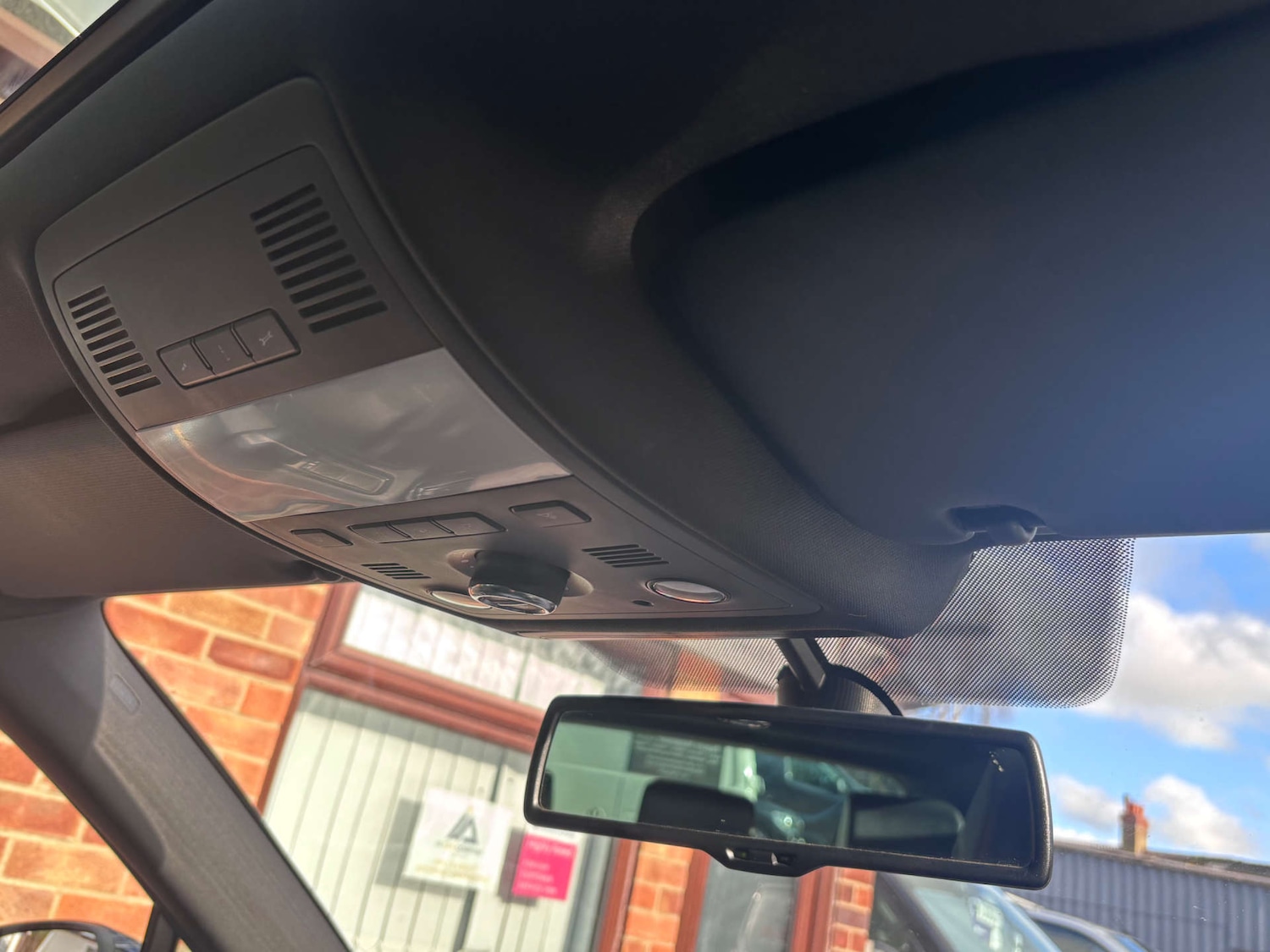 Used Volkswagen Touareg 2013 for sale - 77285510: Photo 56