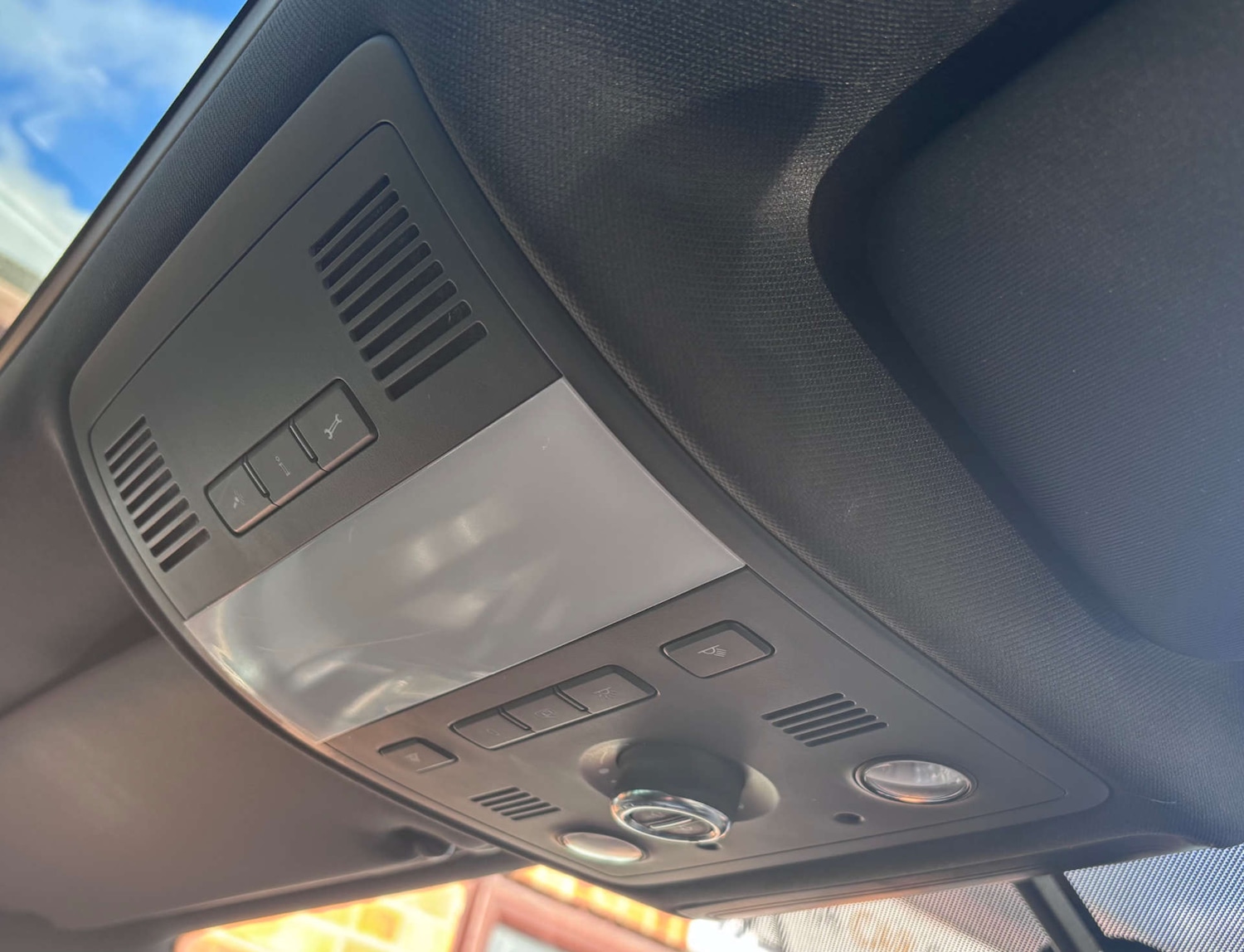 Used Volkswagen Touareg 2013 for sale - 77285510: Photo 57