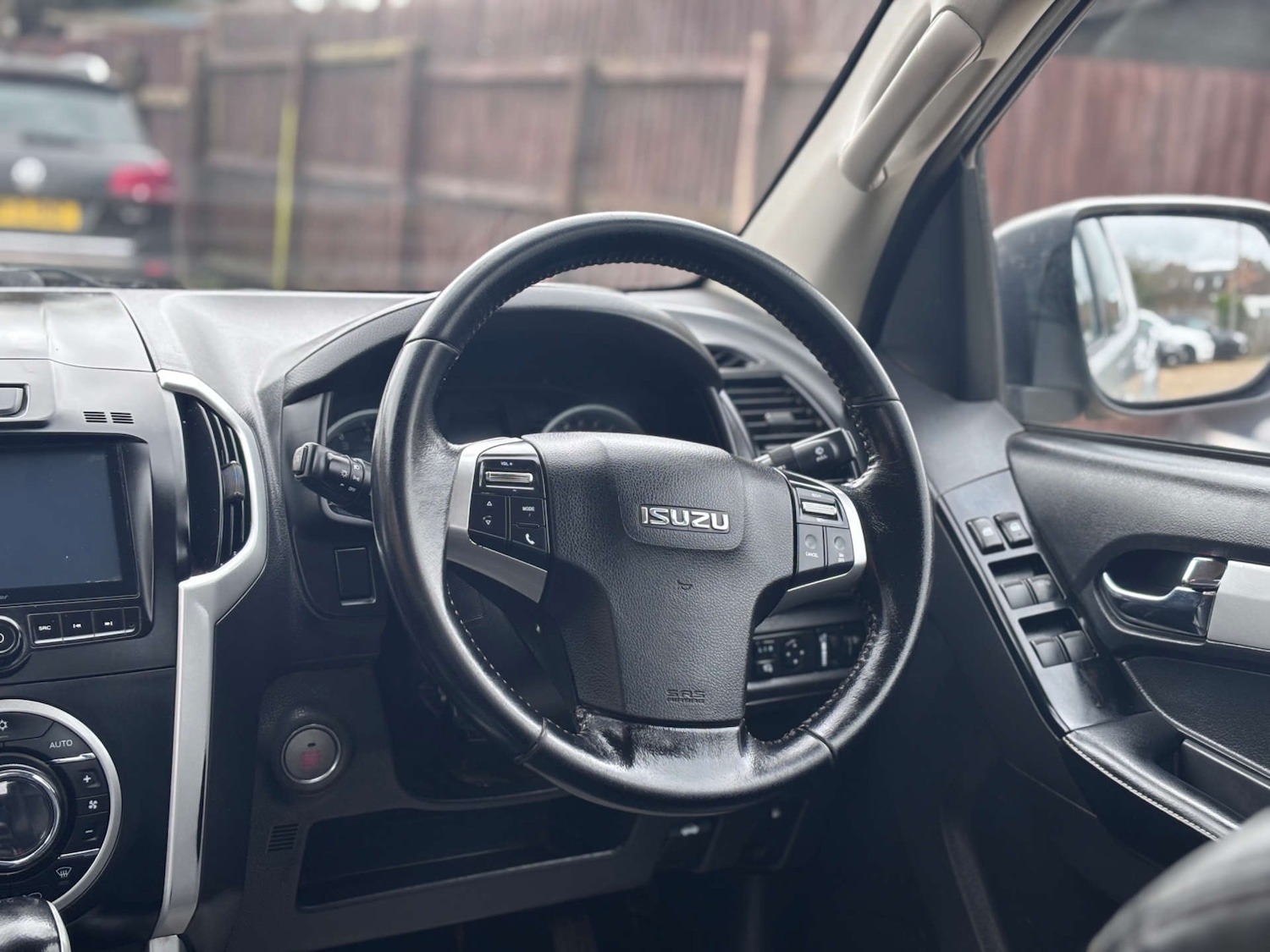 Used Isuzu D-Max 2020 for sale - 77837294: Photo 34