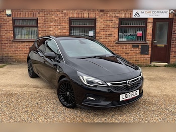 Vauxhall - Astra