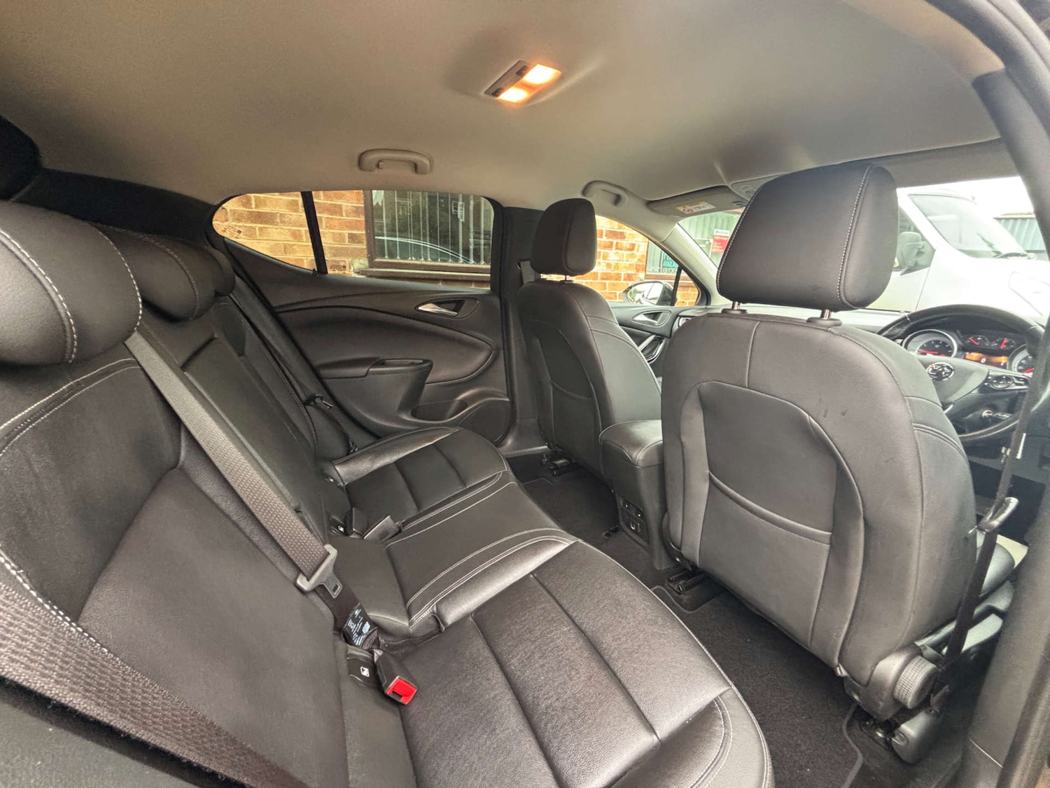 Used Vauxhall Astra 2019 for sale - 76681836: Photo 26