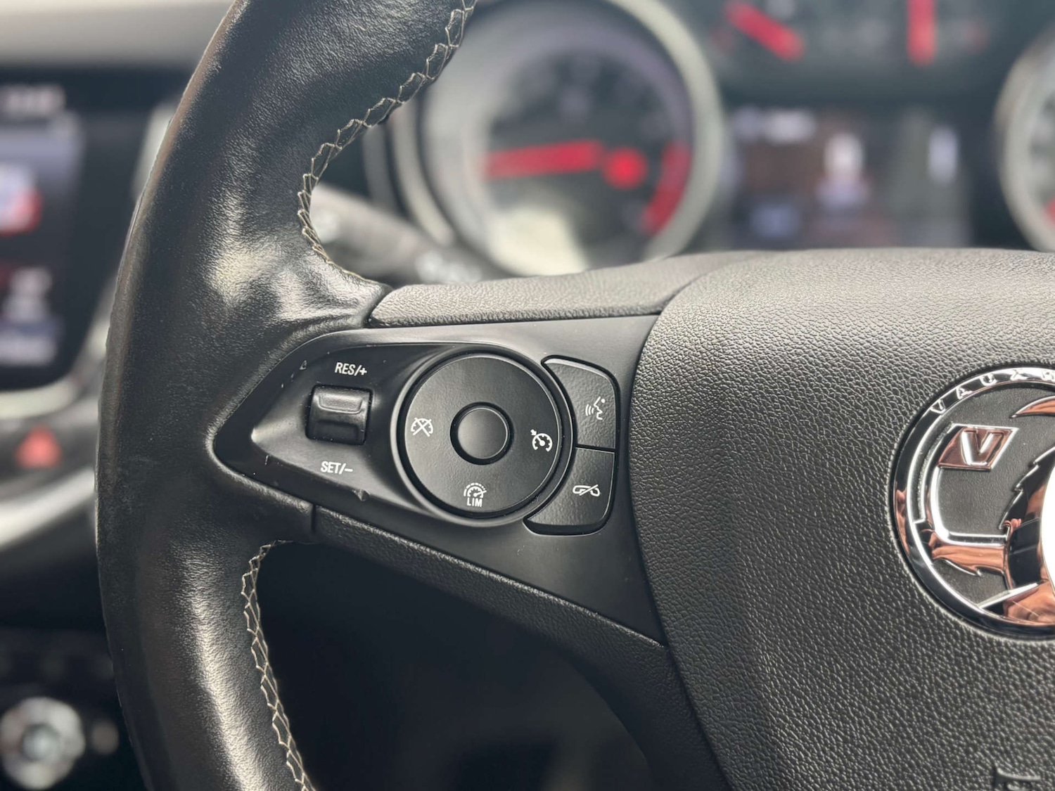 Used Vauxhall Astra 2019 for sale - 76681836: Photo 54