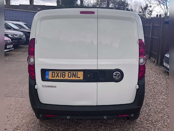 Used Vauxhall Combo 2018 for sale - 78152315: Photo
