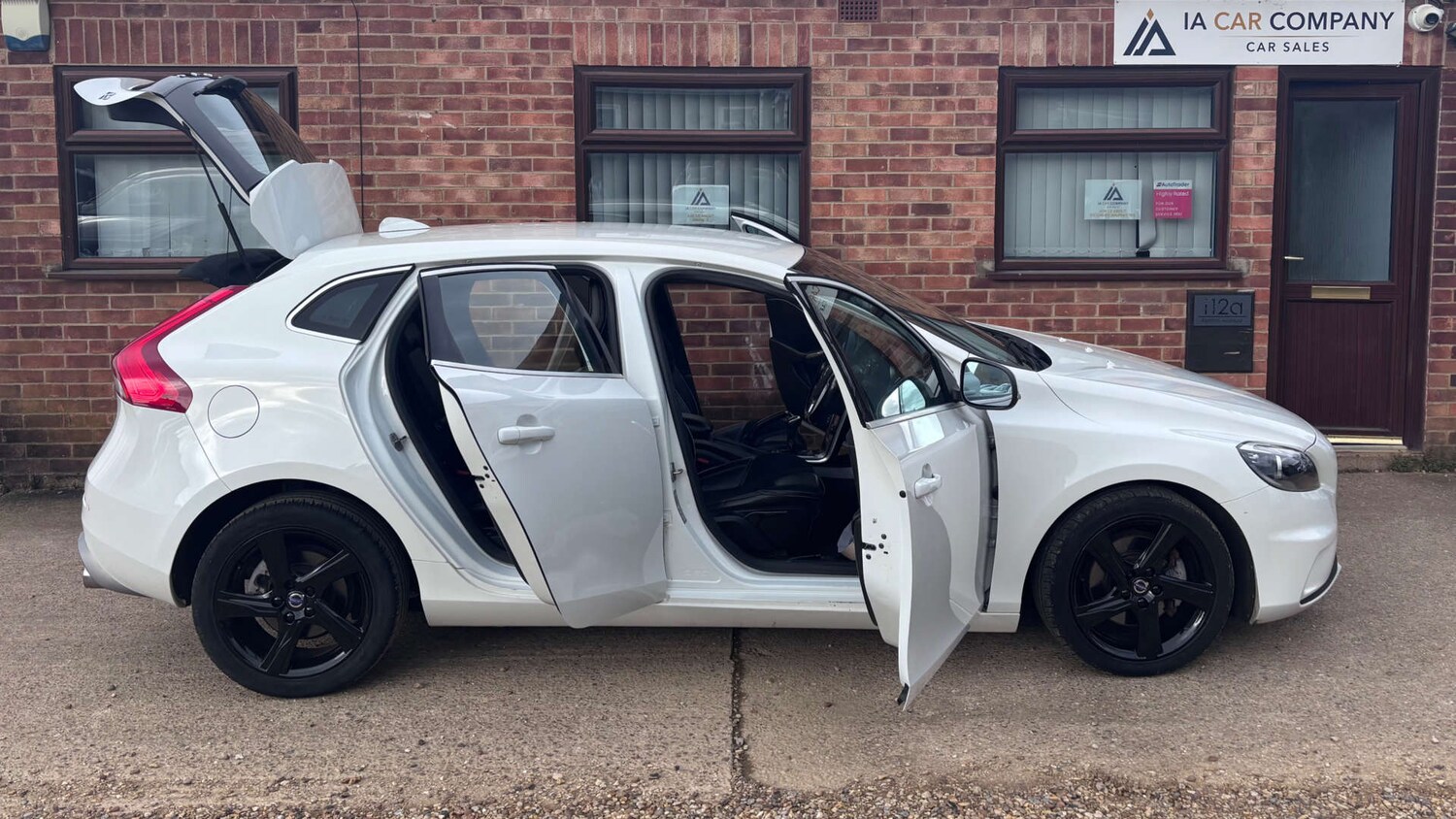 Used Volvo V40 2015 for sale - 77647615: Photo 12