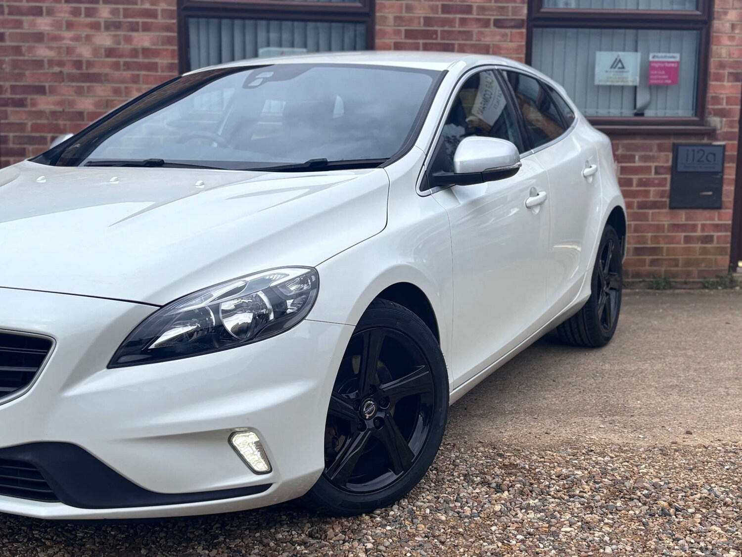 Used Volvo V40 2015 for sale - 77647615: Photo 19