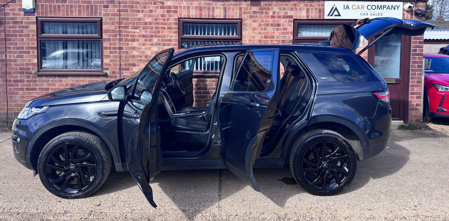 Used Land Rover Discovery Sport 2018 for sale - 78068079: Photo 11