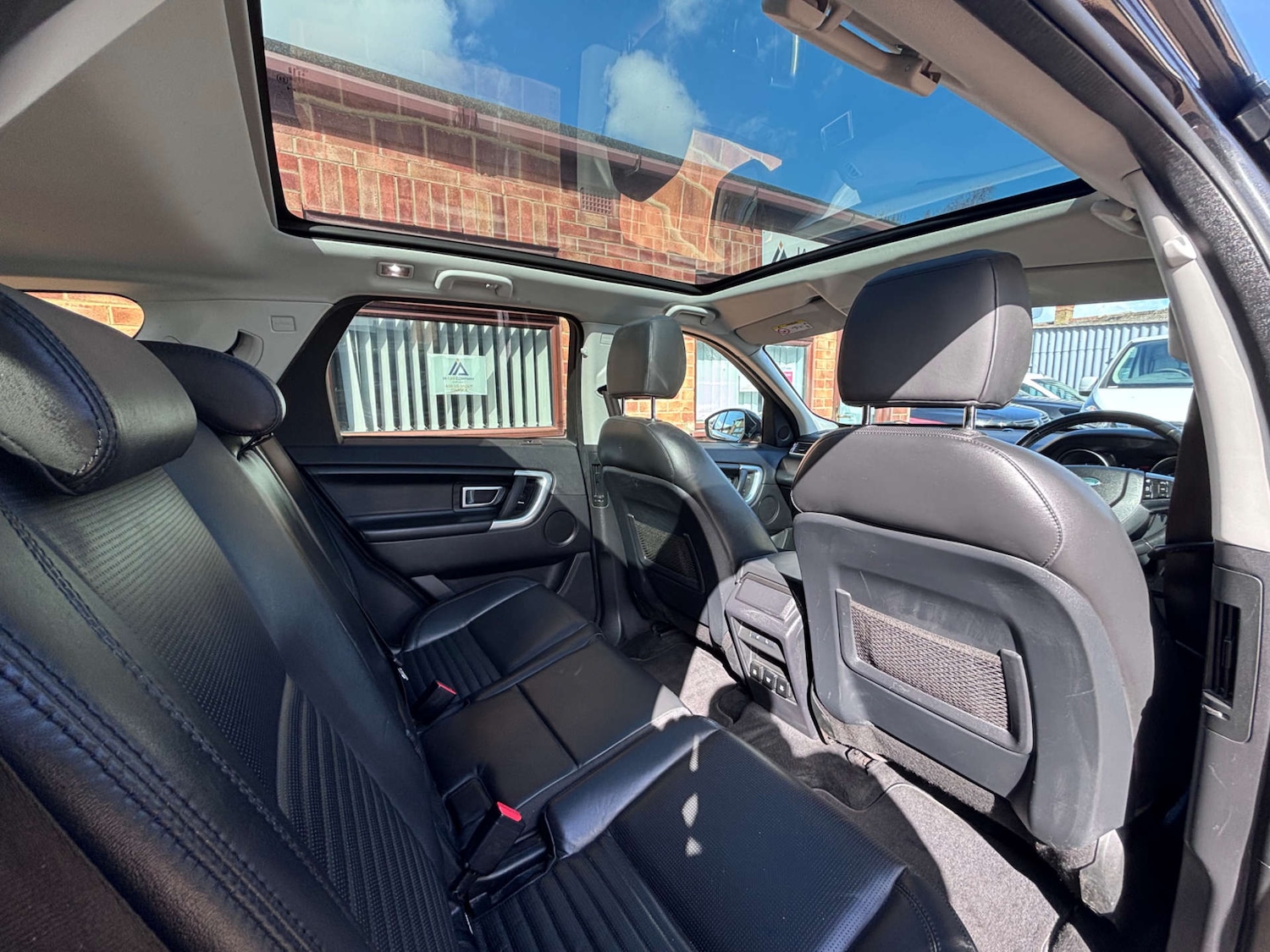 Used Land Rover Discovery Sport 2018 for sale - 78068079: Photo 24