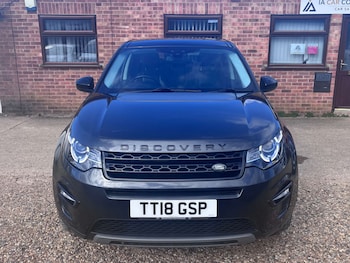 Used Land Rover Discovery Sport 2018 for sale - 78068079: Photo