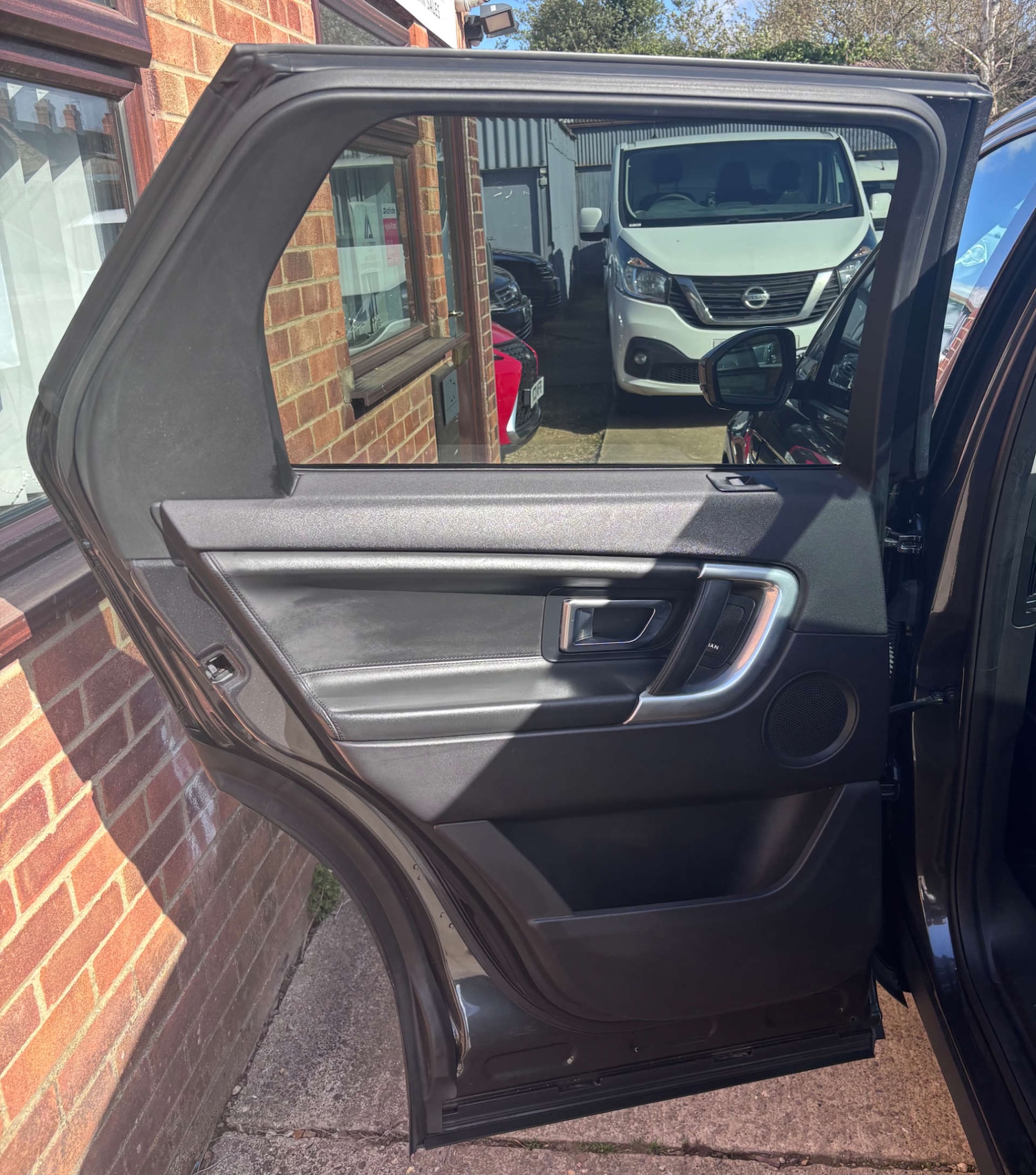 Used Land Rover Discovery Sport 2018 for sale - 78068079: Photo 30