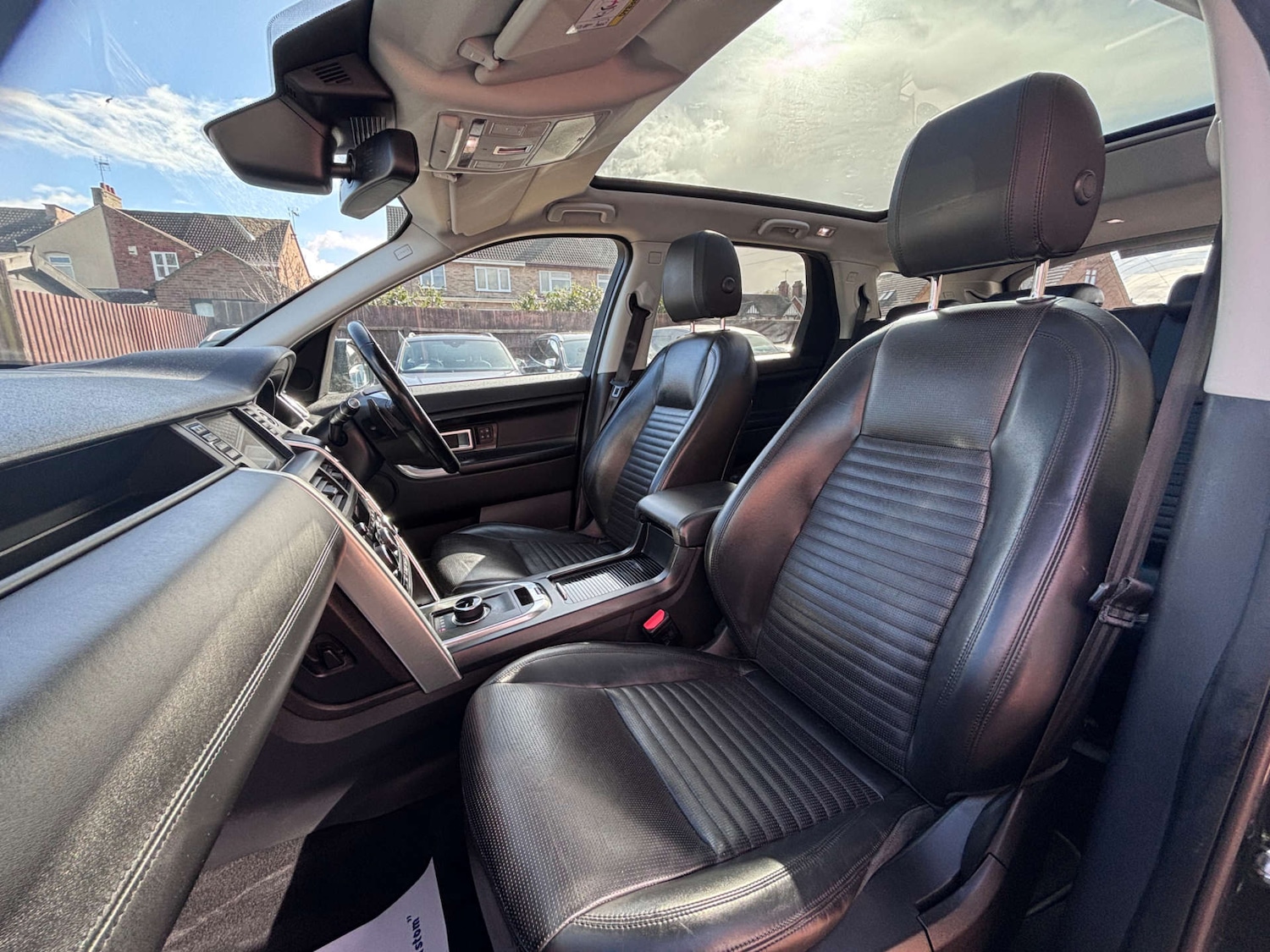 Used Land Rover Discovery Sport 2018 for sale - 78068079: Photo 32