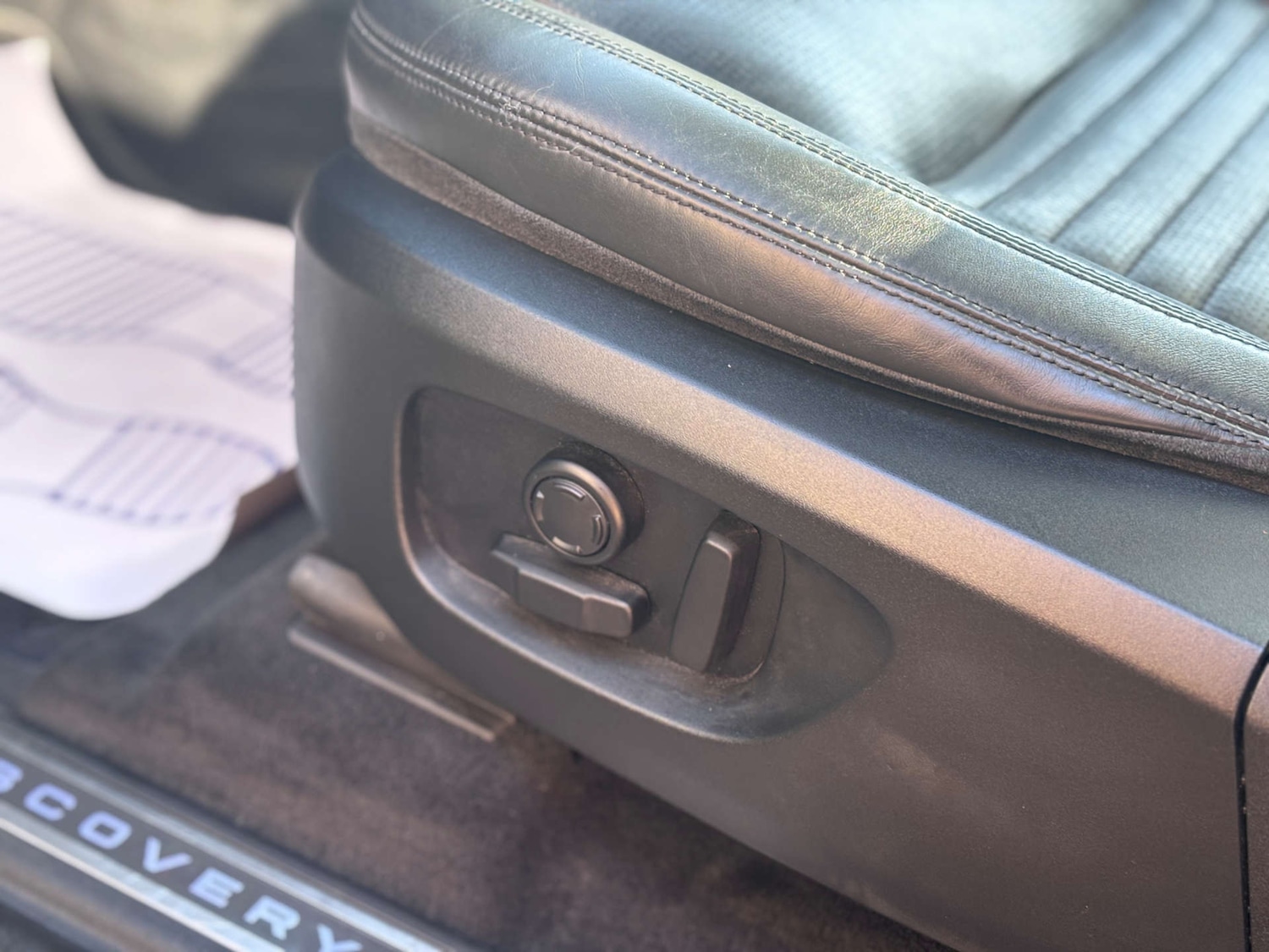 Used Land Rover Discovery Sport 2018 for sale - 78068079: Photo 36