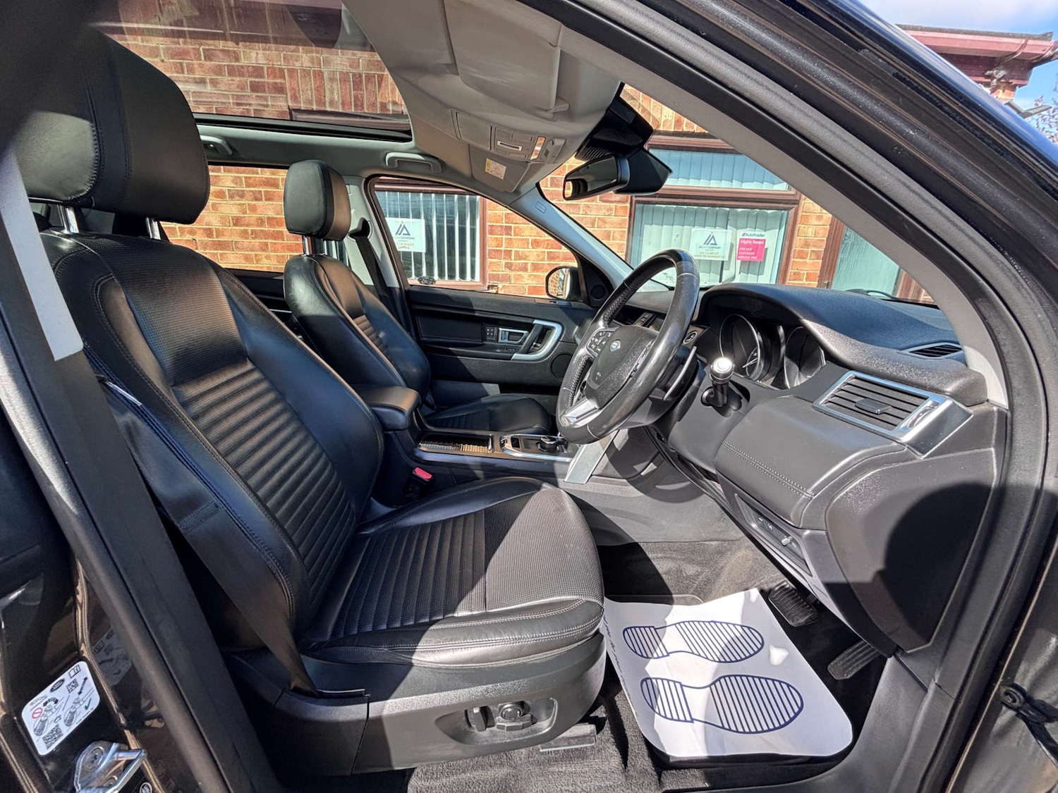 Used Land Rover Discovery Sport 2018 for sale - 78068079: Photo 40