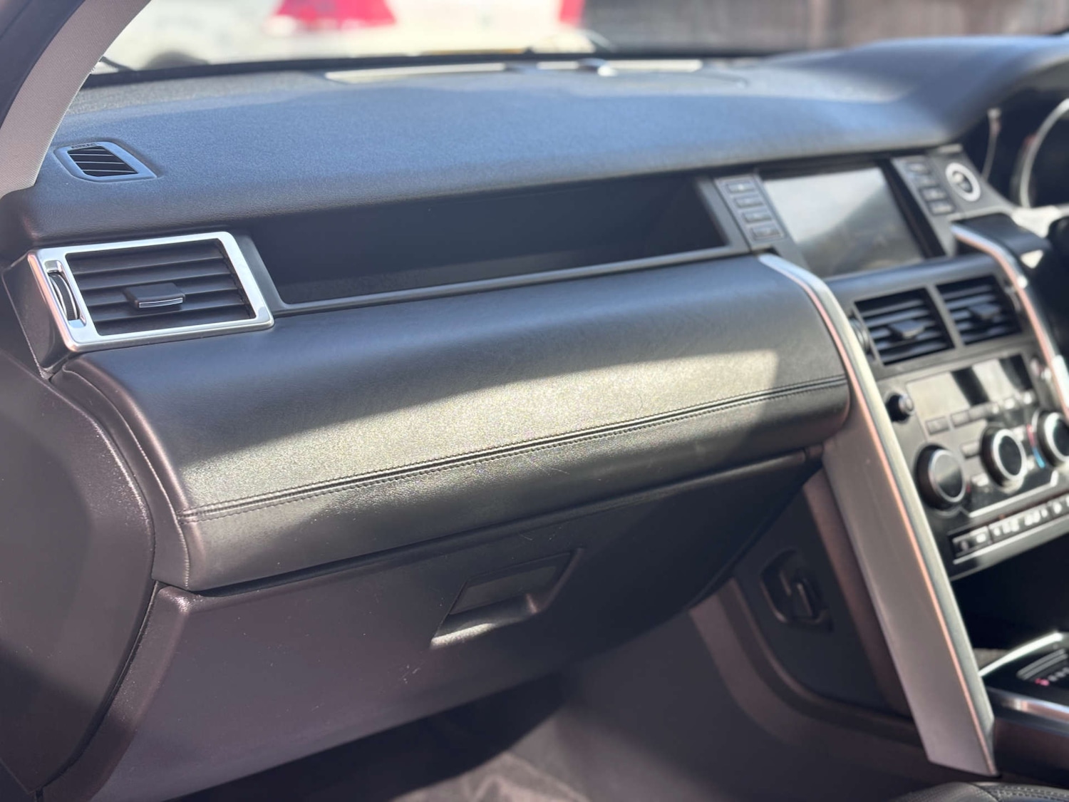 Used Land Rover Discovery Sport 2018 for sale - 78068079: Photo 44