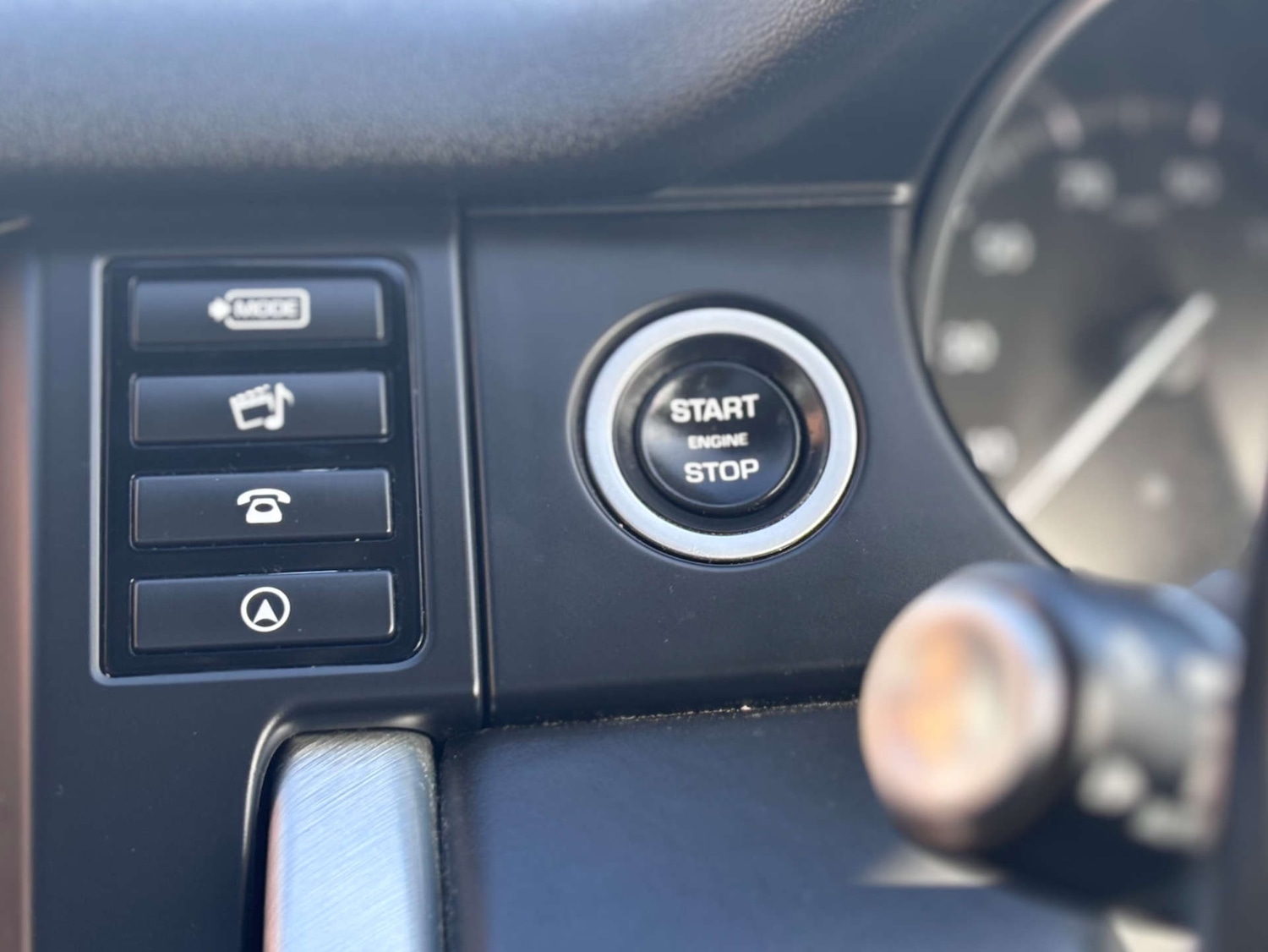 Used Land Rover Discovery Sport 2018 for sale - 78068079: Photo 49