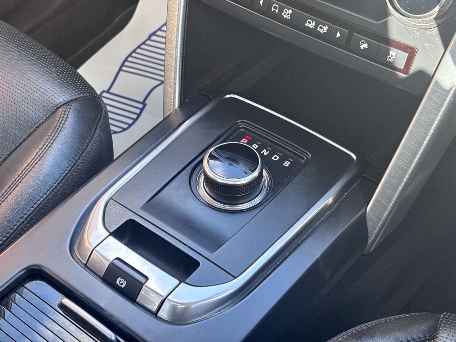 Used Land Rover Discovery Sport 2018 for sale - 78068079: Photo 57