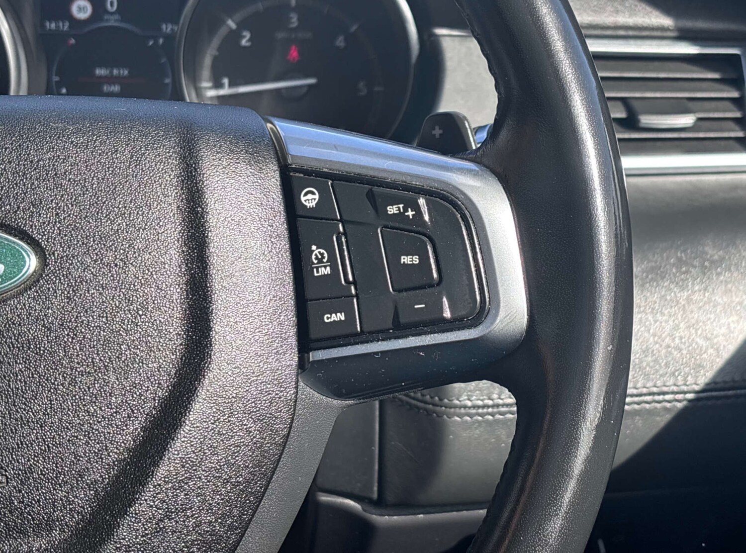 Used Land Rover Discovery Sport 2018 for sale - 78068079: Photo 61