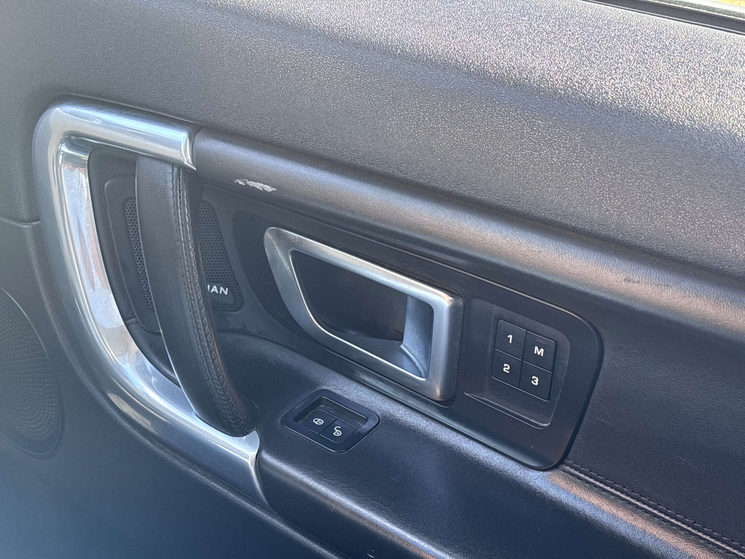 Used Land Rover Discovery Sport 2018 for sale - 78068079: Photo 64