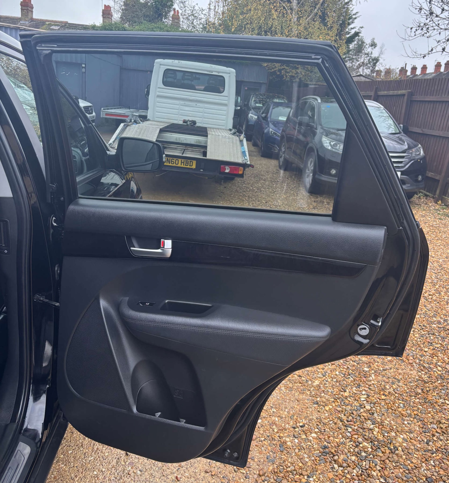 Used Kia Sorento 2014 for sale - 76881600: Photo 24