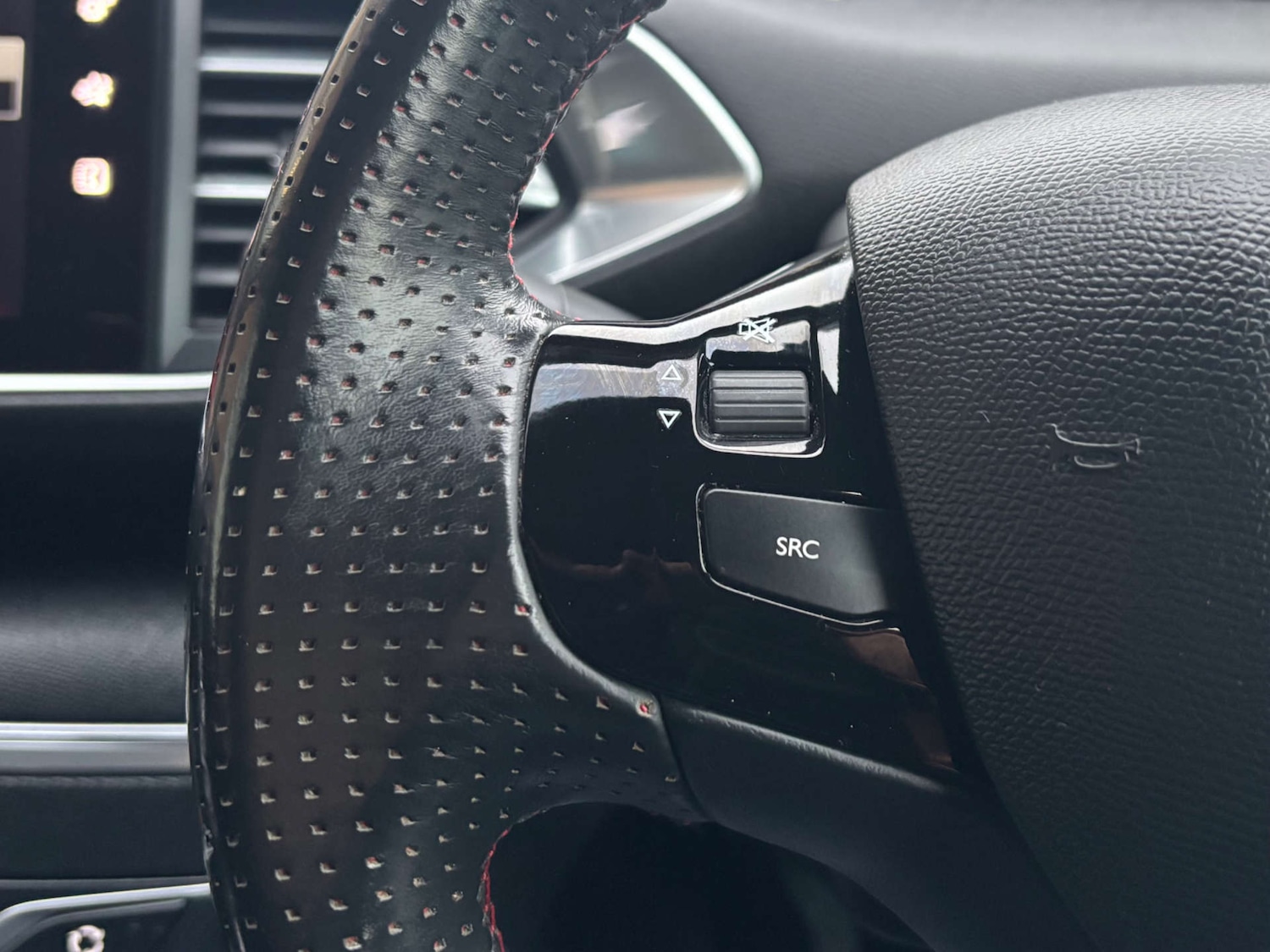 Used Peugeot 308 2016 for sale - 76767892: Photo 50