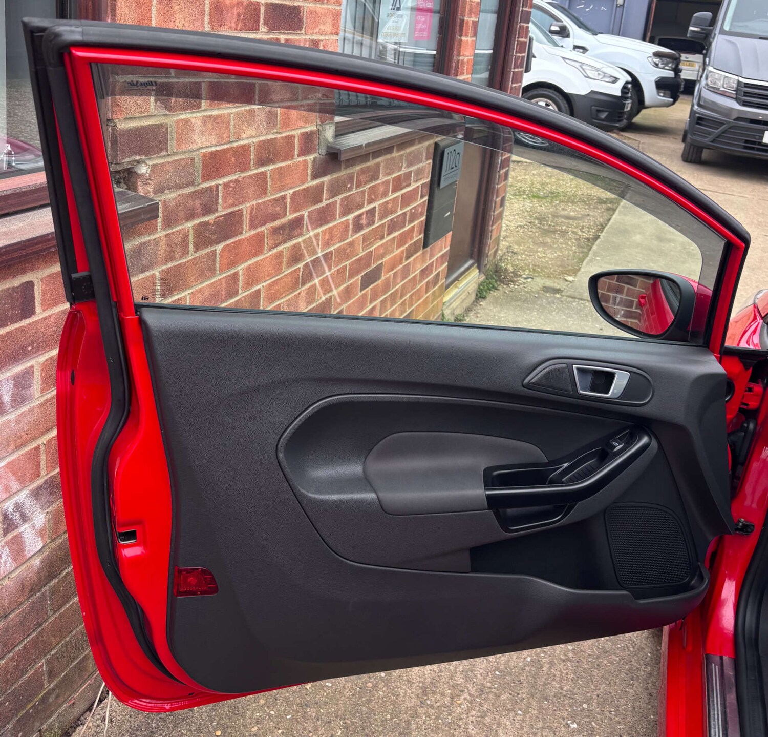 Used Ford Fiesta 2013 for sale - 77765729: Photo 28