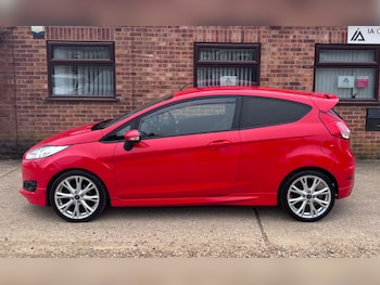 Used Ford Fiesta 2013 for sale - 77765729: Photo