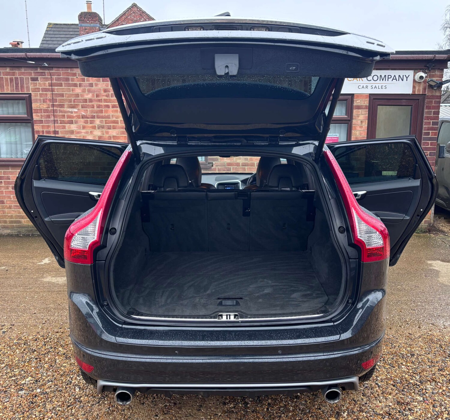 Used Volvo XC60 2014 for sale - 77630703: Photo 10