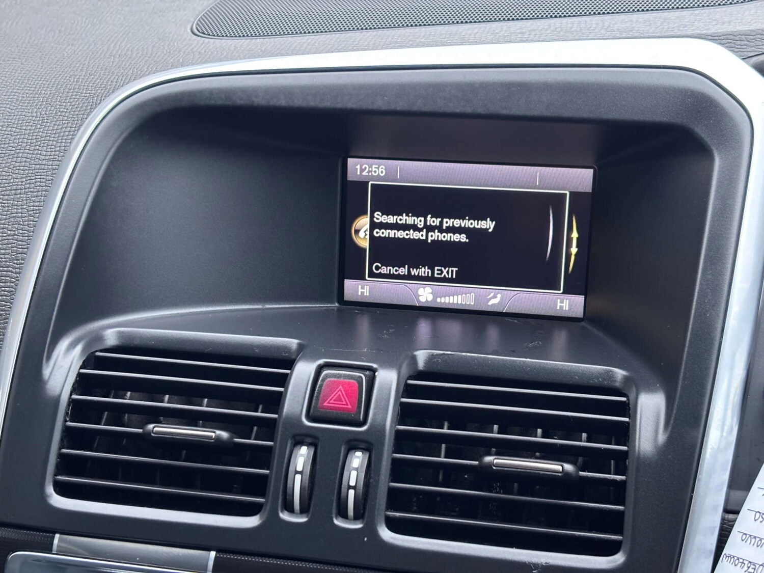 Used Volvo XC60 2014 for sale - 77630703: Photo 47