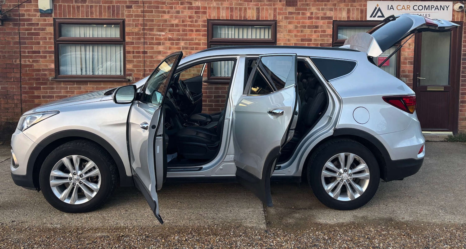 Used Hyundai Santa Fe 2016 for sale - 77235331: Photo 10