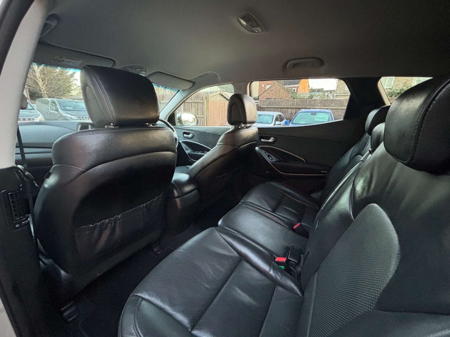 Used Hyundai Santa Fe 2016 for sale - 77235331: Photo 28