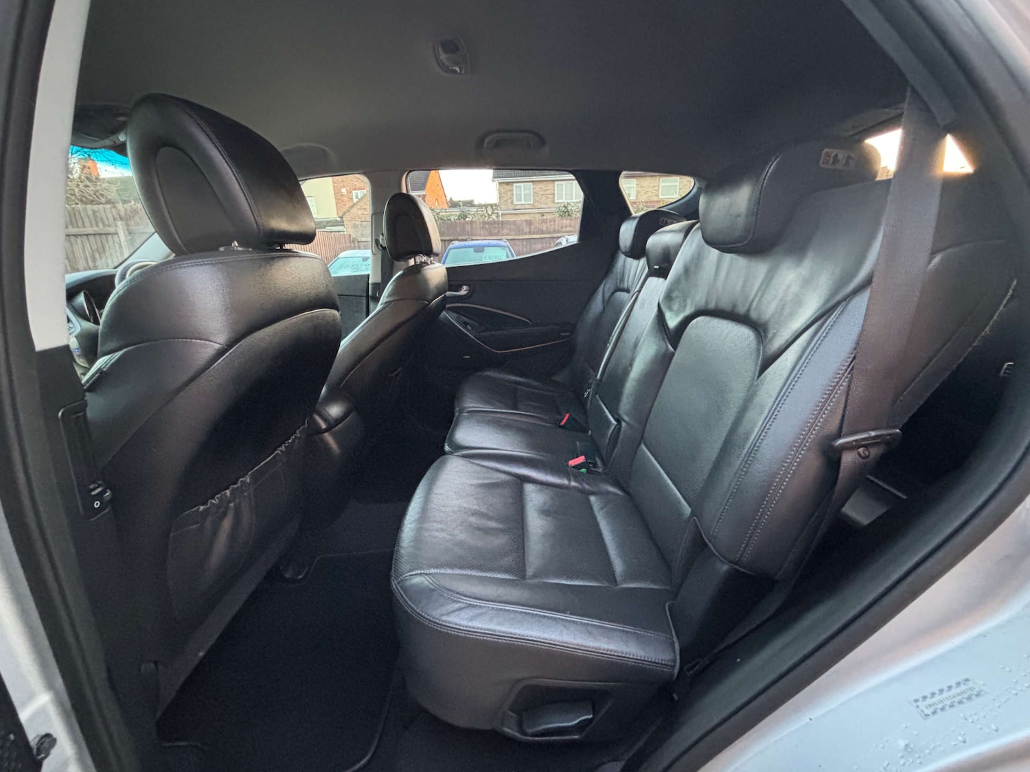 Used Hyundai Santa Fe 2016 for sale - 77235331: Photo 29