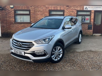 Used Hyundai Santa Fe 2016 for sale - 77235331: Photo