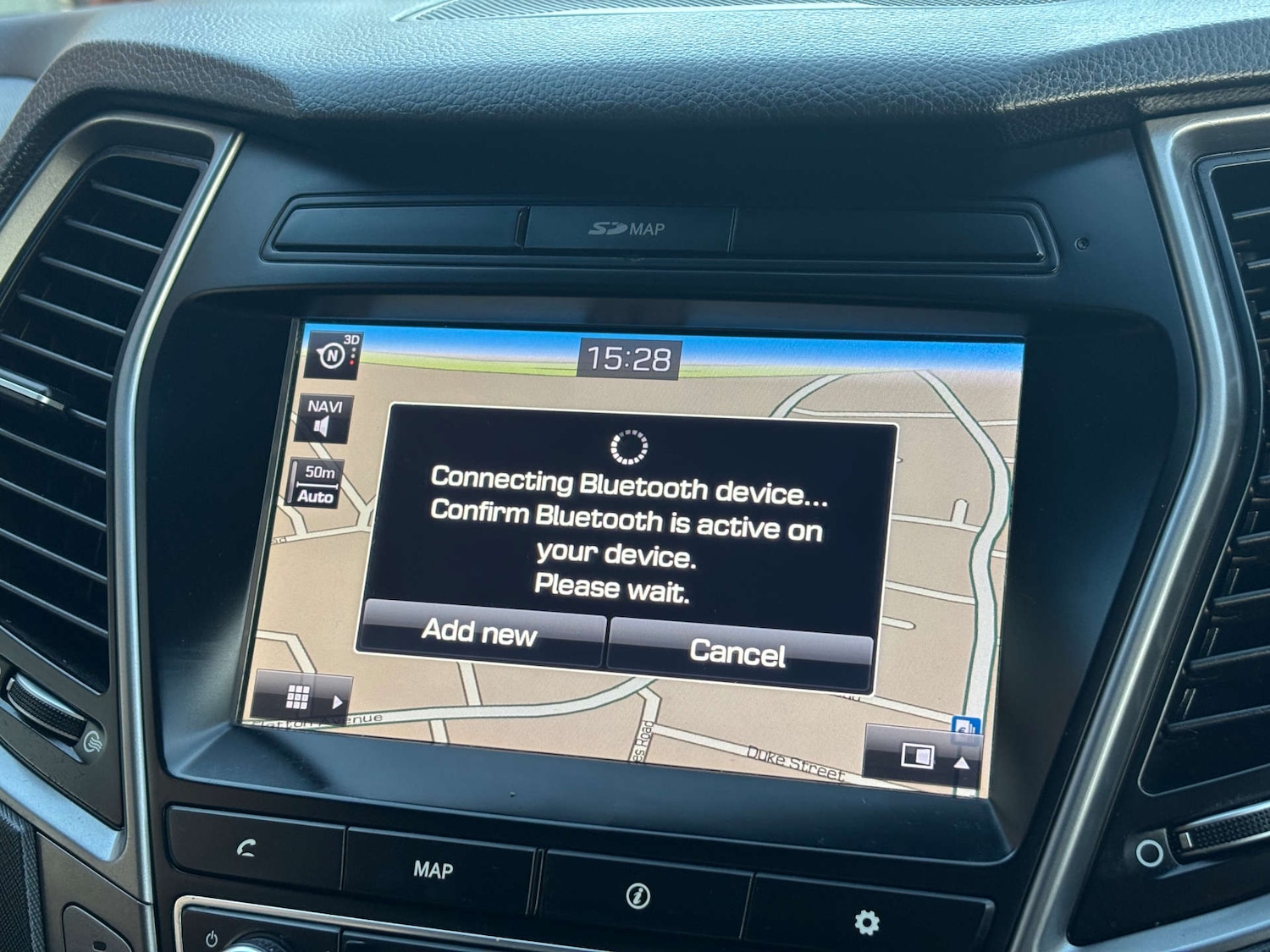 Used Hyundai Santa Fe 2016 for sale - 77235331: Photo 44