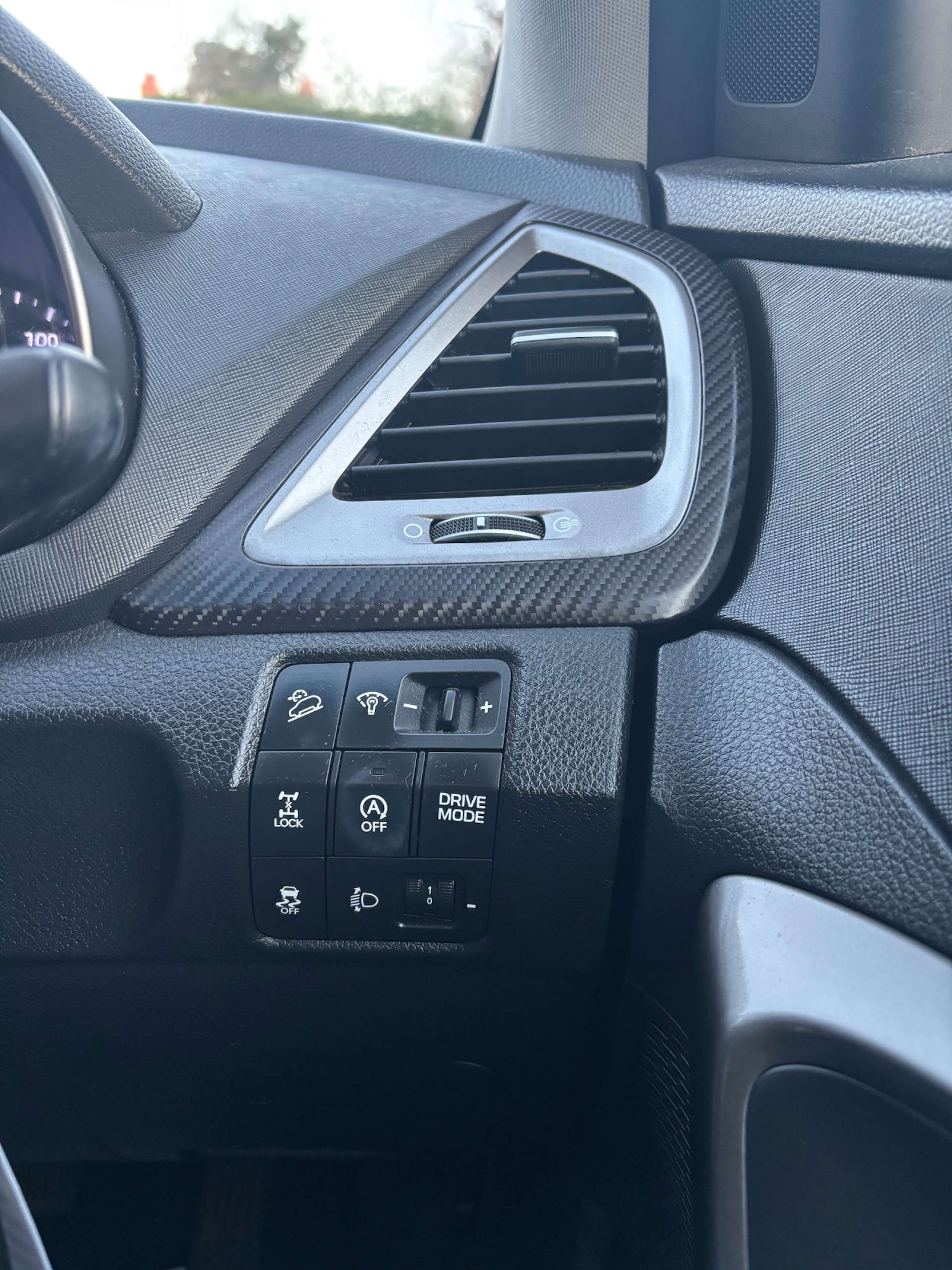 Used Hyundai Santa Fe 2016 for sale - 77235331: Photo 56