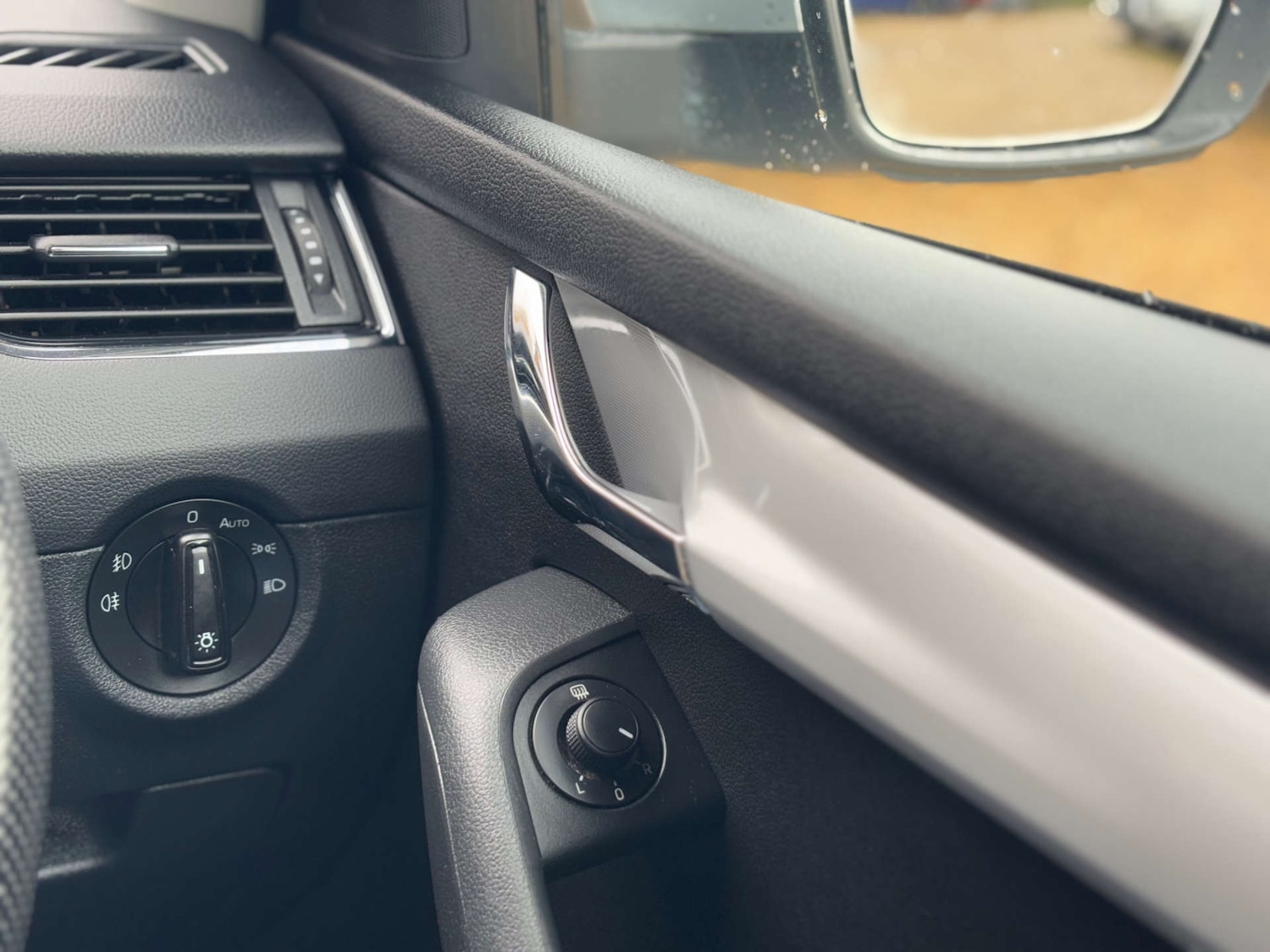 Used Skoda Octavia 2016 for sale - 76737874: Photo 52