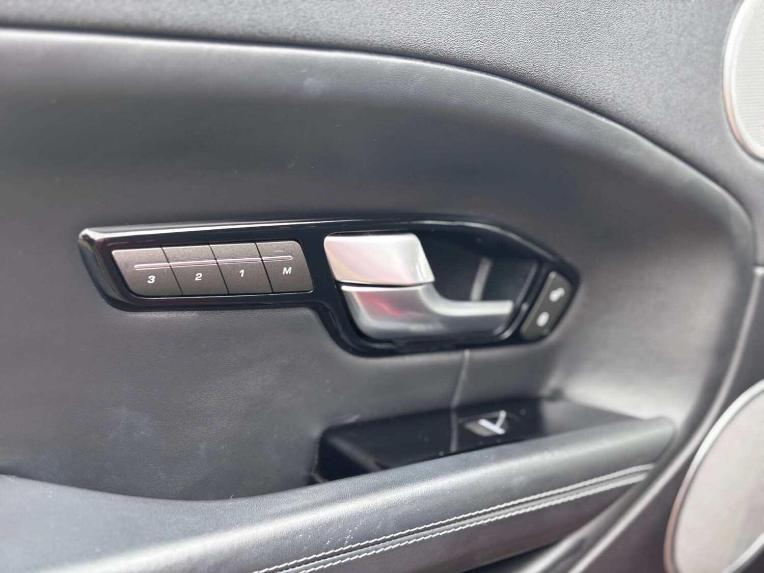 Used Land Rover Range Rover Evoque 2017 for sale - 78152303: Photo 37