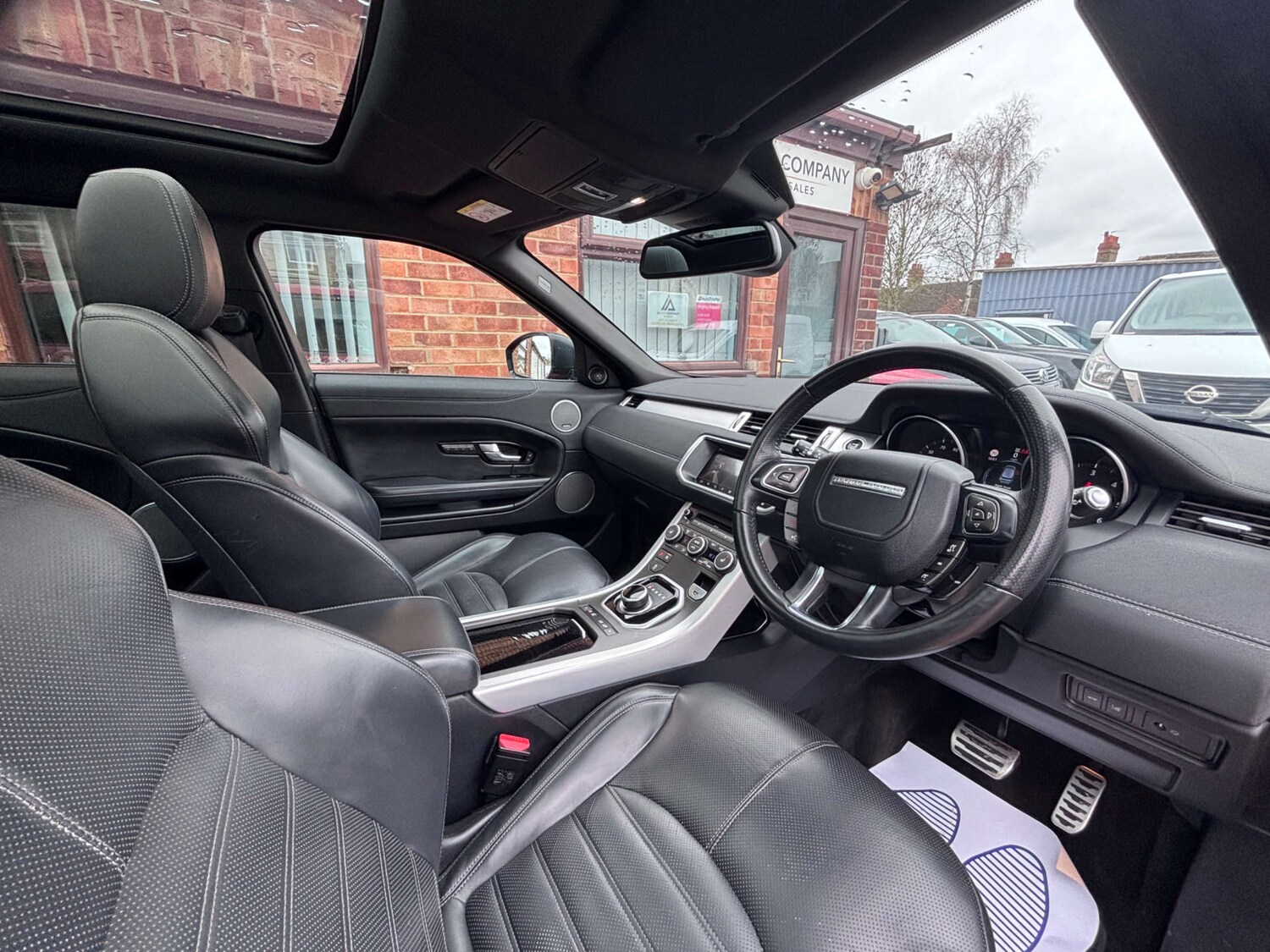 Used Land Rover Range Rover Evoque 2017 for sale - 78152303: Photo 41