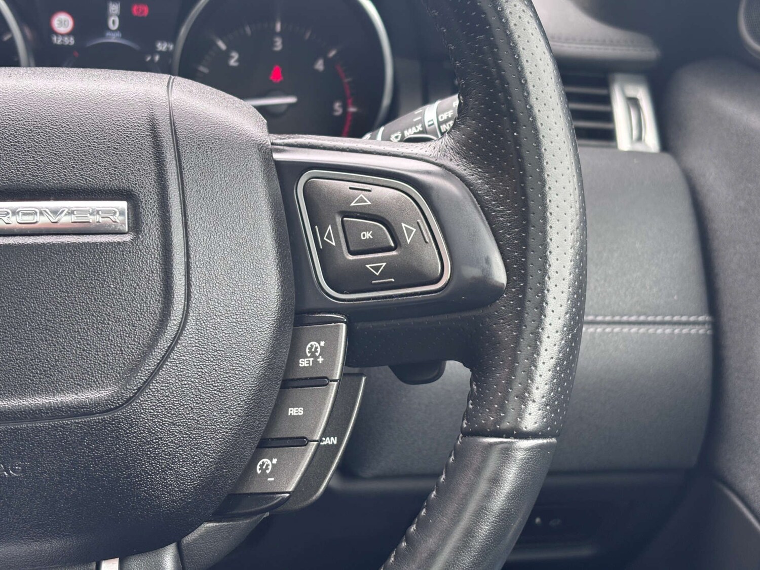 Used Land Rover Range Rover Evoque 2017 for sale - 78152303: Photo 65