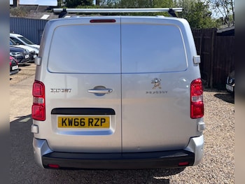 Used Peugeot Expert 2017 for sale - 78379860: Photo