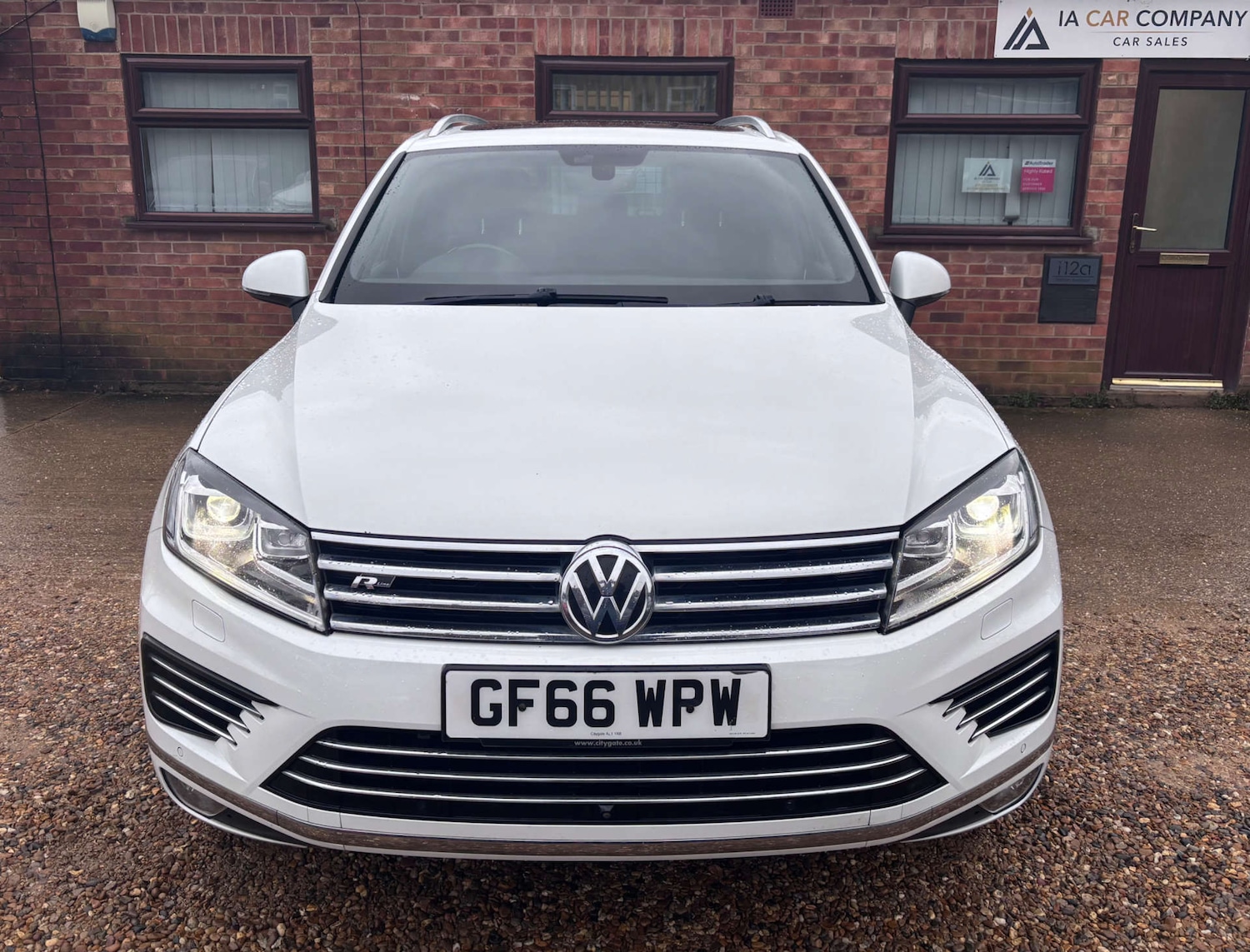 Used Volkswagen Touareg 2016 for sale - 77556761: Photo 2