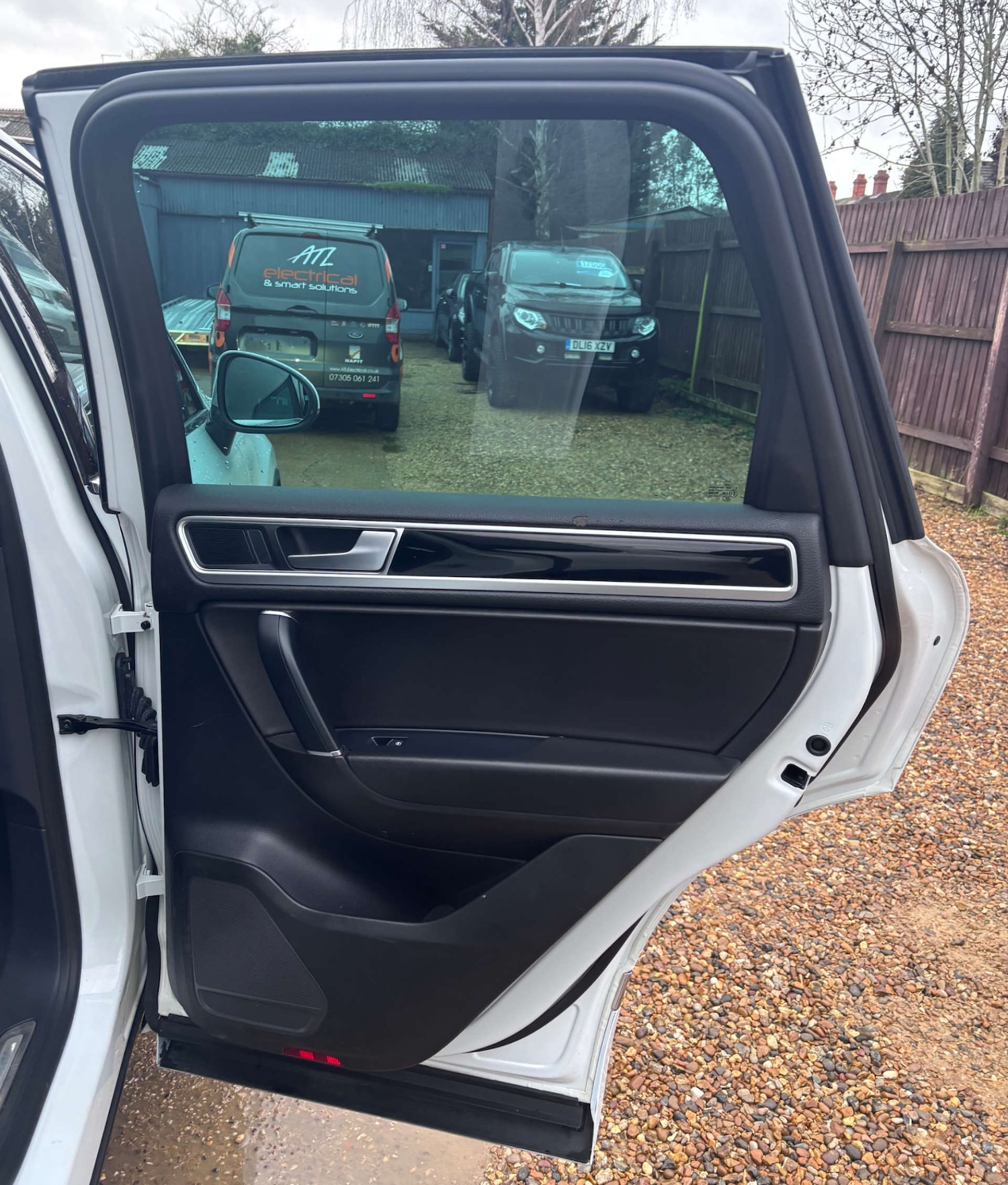 Used Volkswagen Touareg 2016 for sale - 77556761: Photo 26