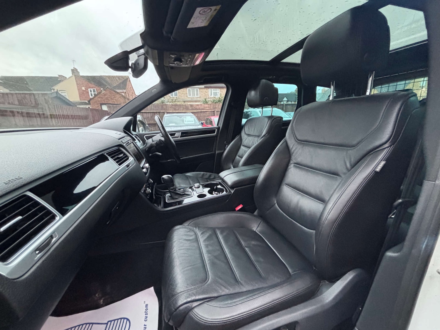 Used Volkswagen Touareg 2016 for sale - 77556761: Photo 31