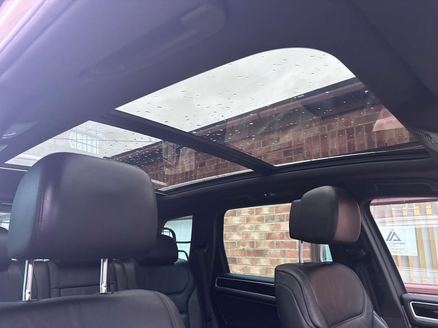 Used Volkswagen Touareg 2016 for sale - 77556761: Photo 39