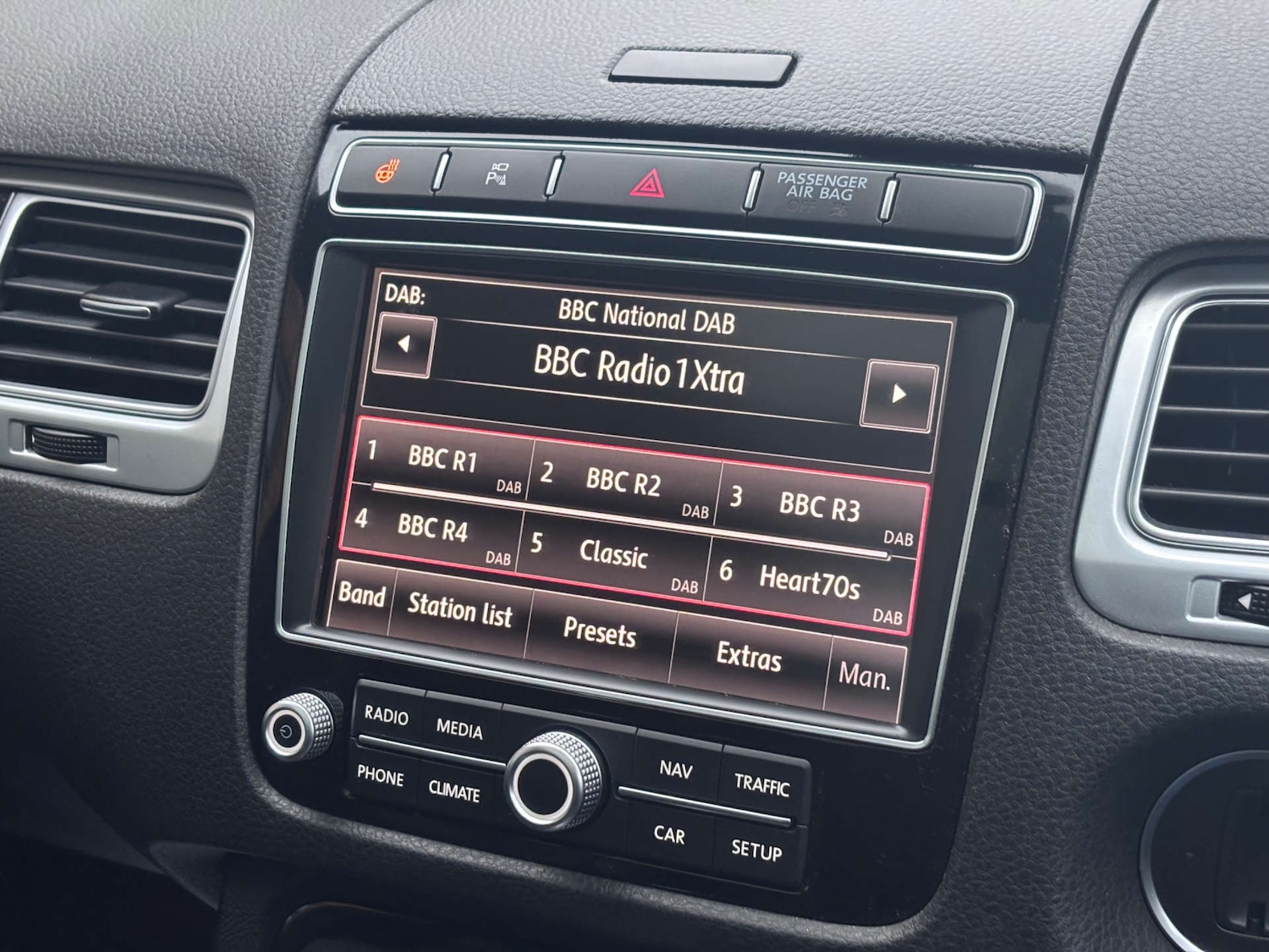 Used Volkswagen Touareg 2016 for sale - 77556761: Photo 43