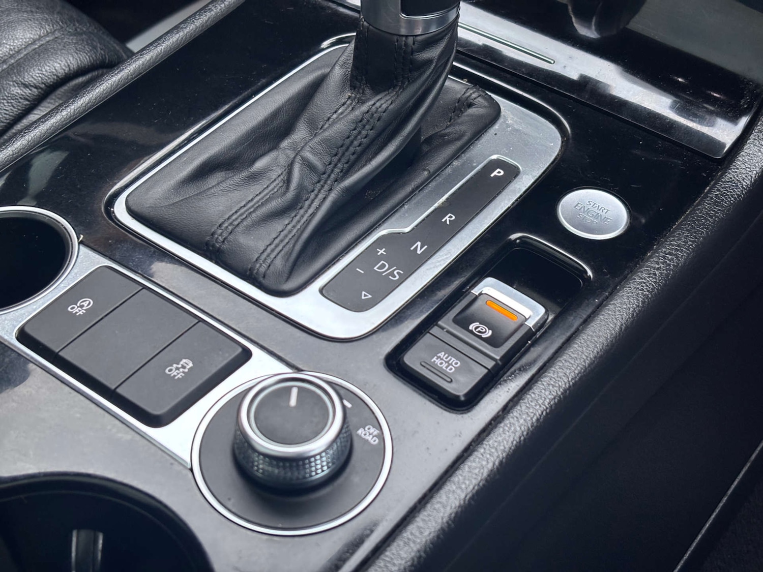 Used Volkswagen Touareg 2016 for sale - 77556761: Photo 53