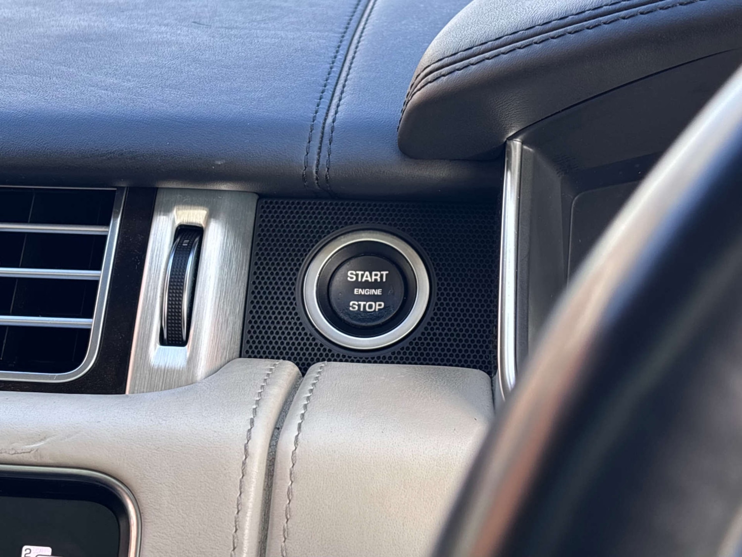 Used Land Rover Range Rover 2013 for sale - 78152299: Photo 63