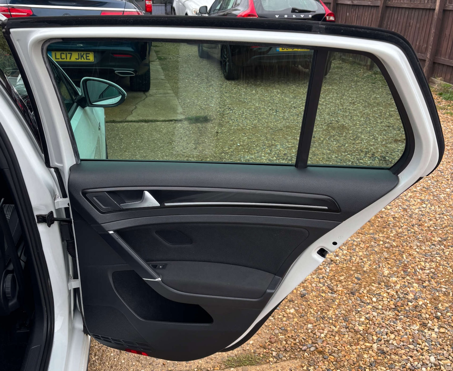 Used Volkswagen Golf 2014 for sale - 76681856: Photo 29