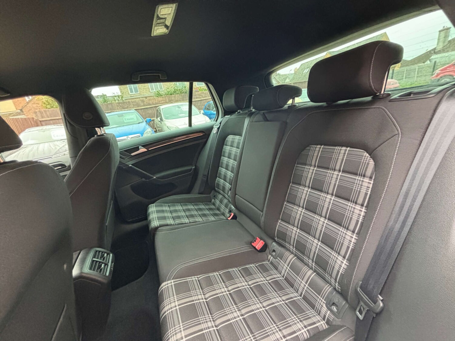 Used Volkswagen Golf 2014 for sale - 76681856: Photo 30